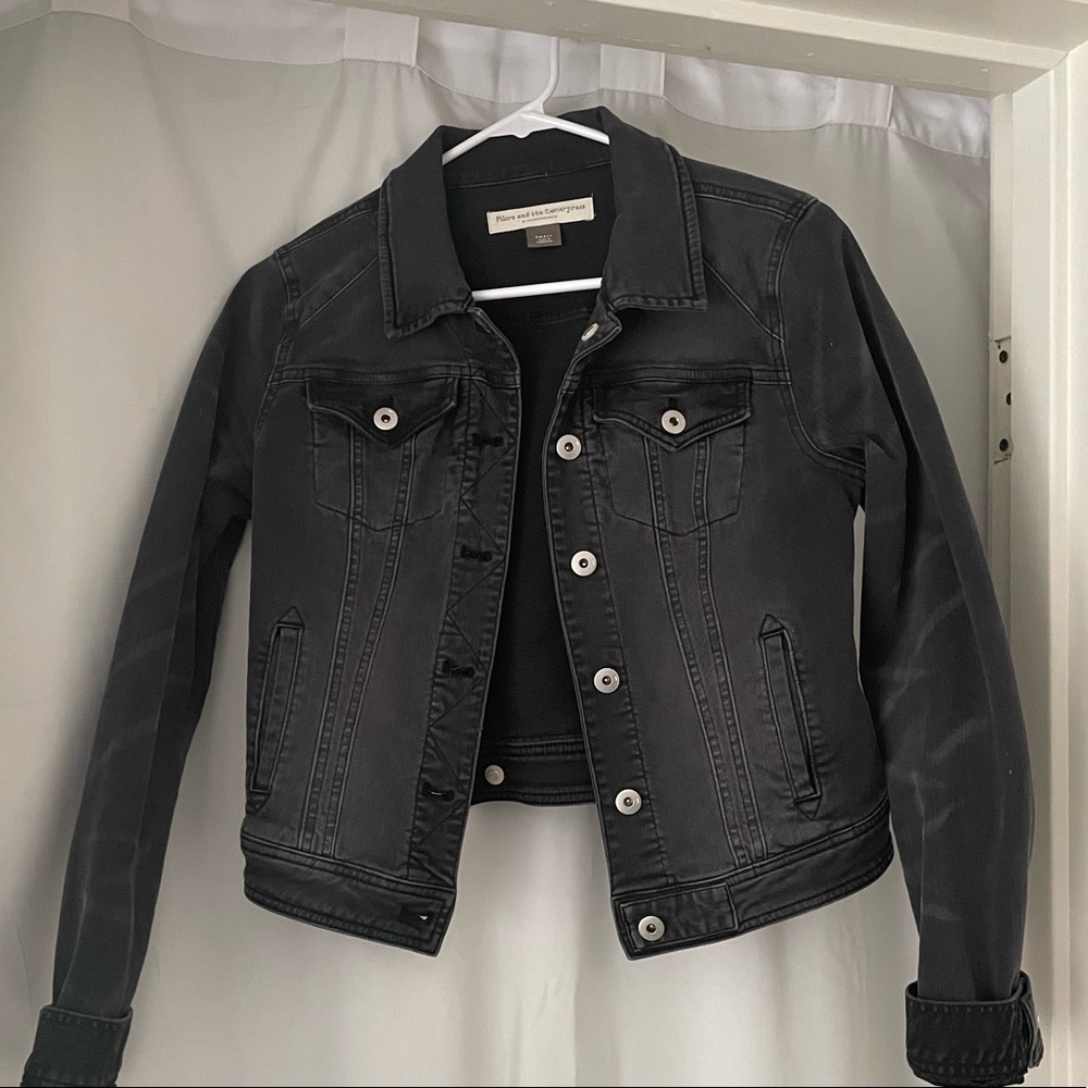 Size Small Pilcro grey denim jacket